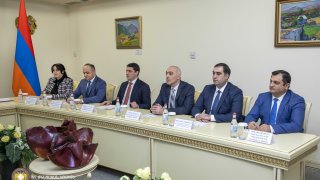 Следственный комитет РА и Управление по борьбе с наркотиками Министерства юстиции США подписали меморандум о сотрудничестве (фото)